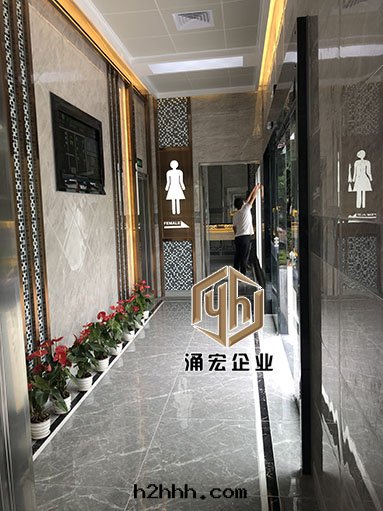 裝(zhuāng)配模块(kuài)化(huà)移動(dòng)公(gōng)廁廊道(dào)