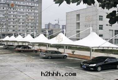 膜結構小車停車棚